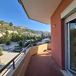 Flori Beach Apartment Vlore